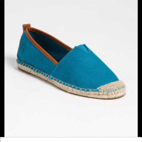 Michael Kors Shoes - Michaels Kors Meg espadrilles slip on flats.